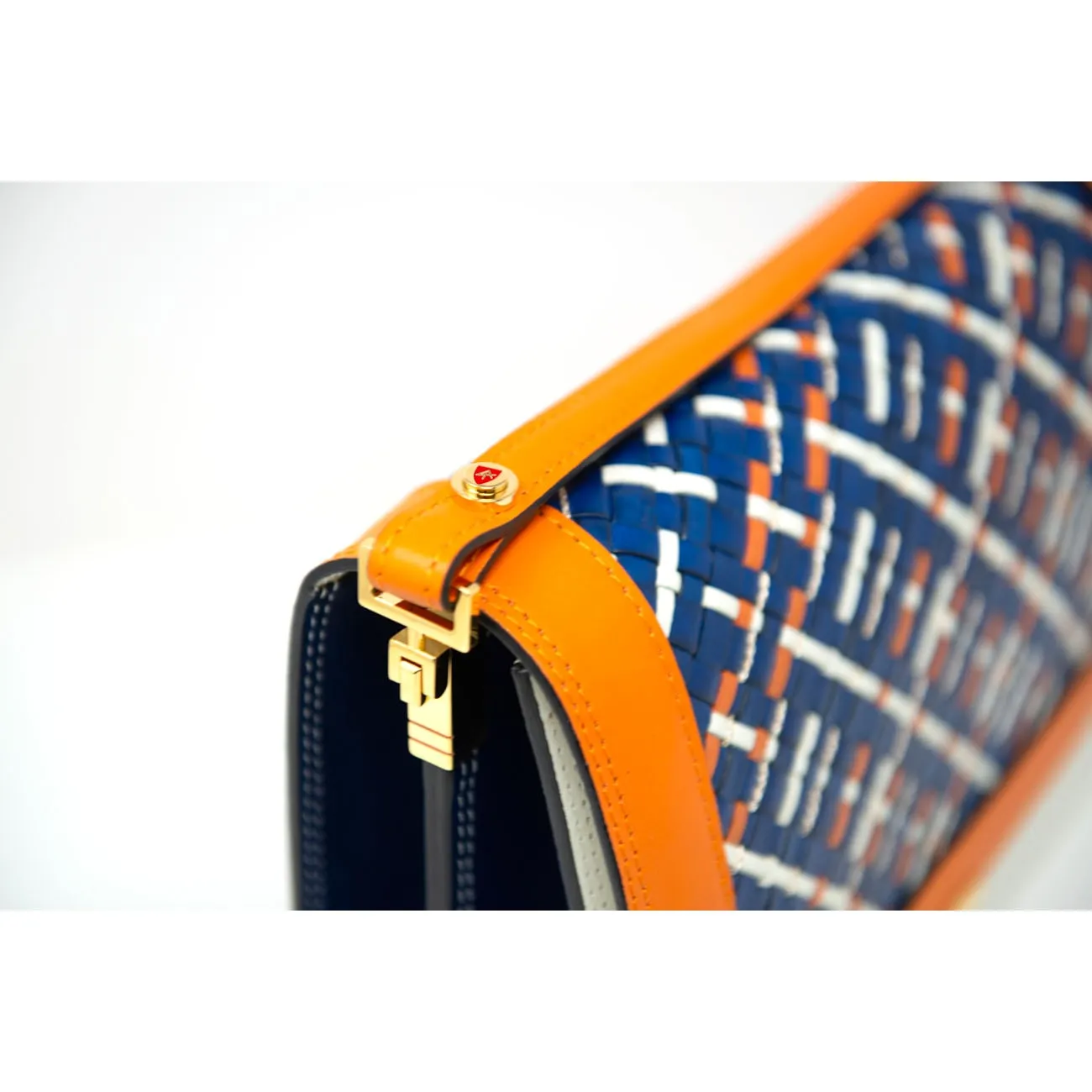 Borsa Tracolla “Quadro” intrecciata in pelle e rame